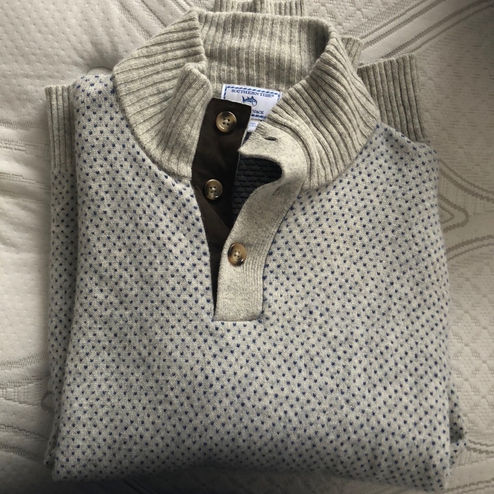 Southern tide sweater worn once literally.NEEDGONE